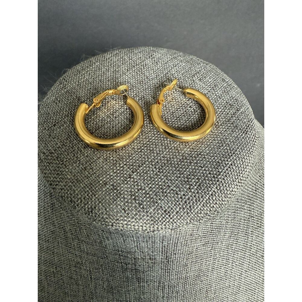 Womens Hoop Earrings Pierced Gold Tone Minimalist Career Capsule Boho Workwear